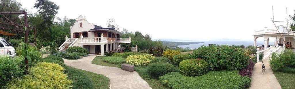Ataalaya Farmhouse Batangas Exteriör bild