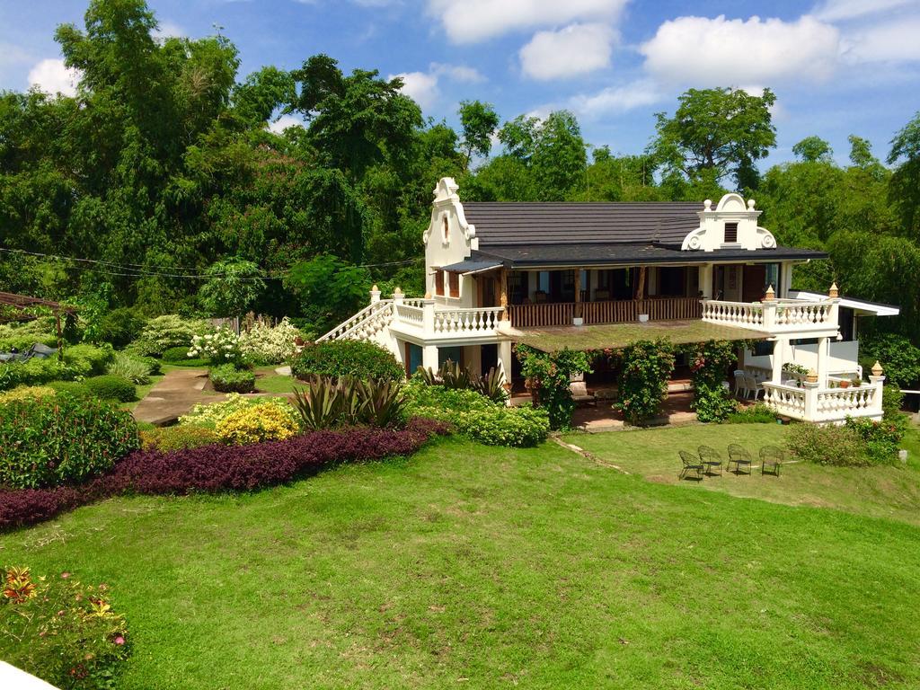 Ataalaya Farmhouse Batangas Exteriör bild