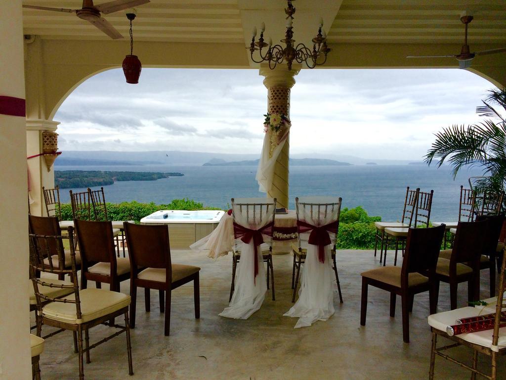 Ataalaya Farmhouse Batangas Exteriör bild